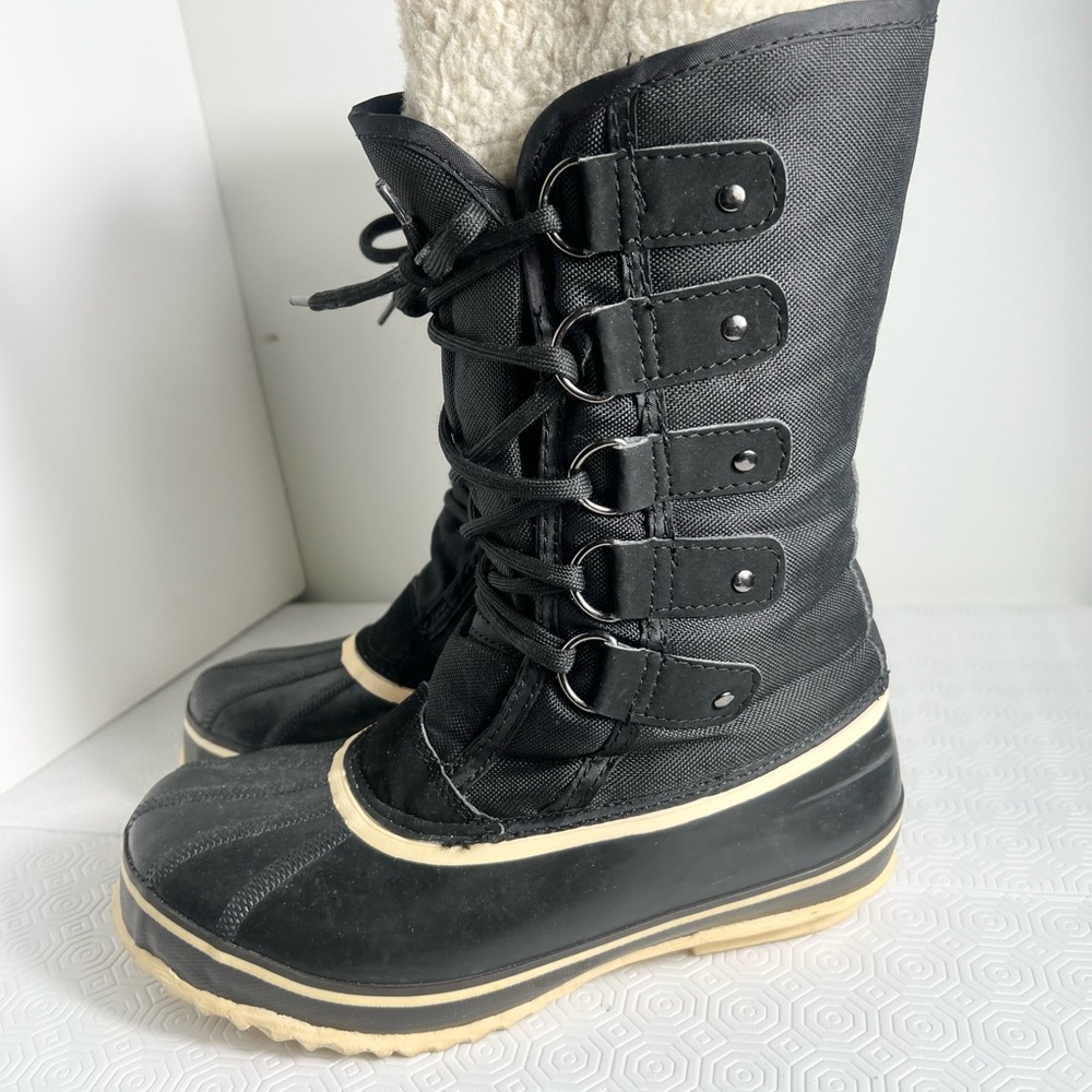 Joe Fresh Tan and Cream Boots